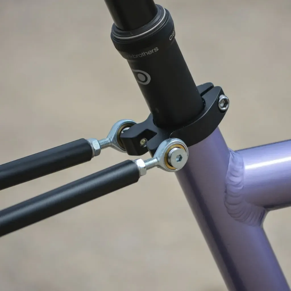 Full suspension tandem pannier rack IV - Campmajó Bikes.webp